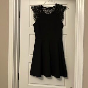 Forever 21 lace black dress, lace back size US small